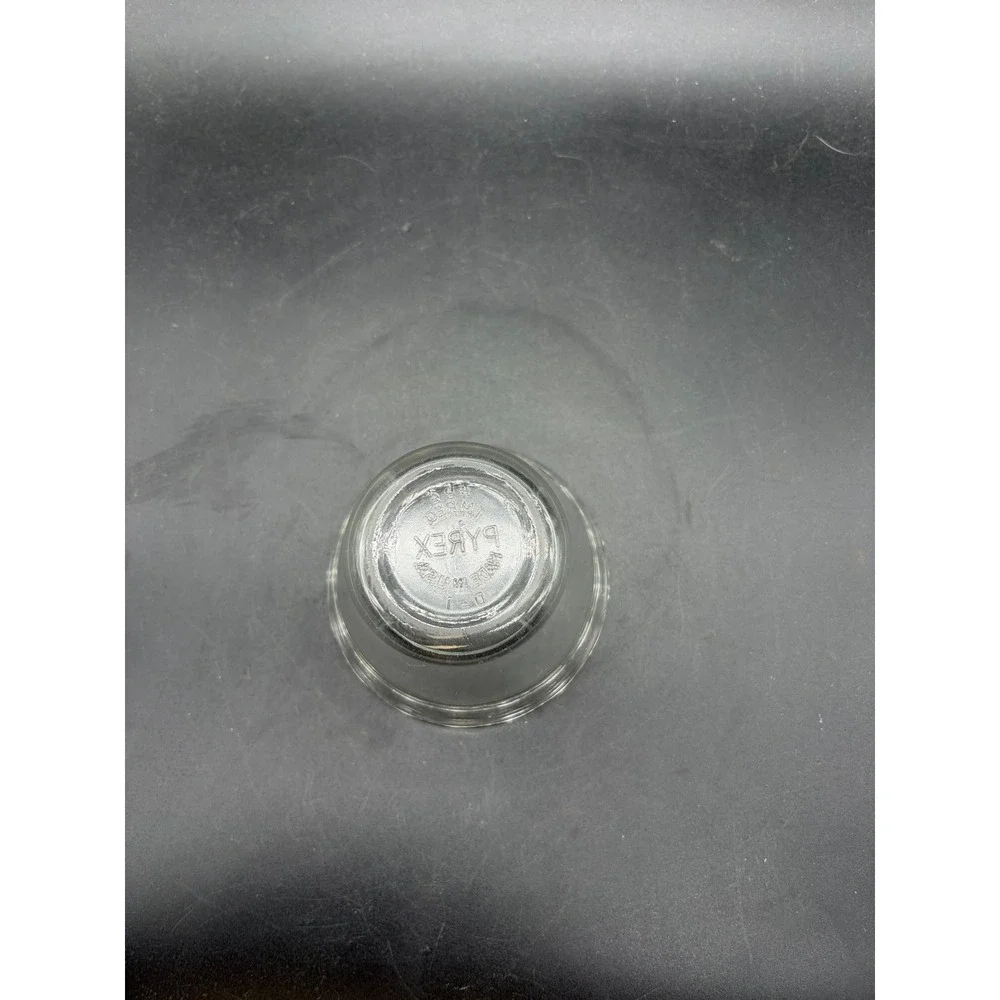 Pyrex vintage clear